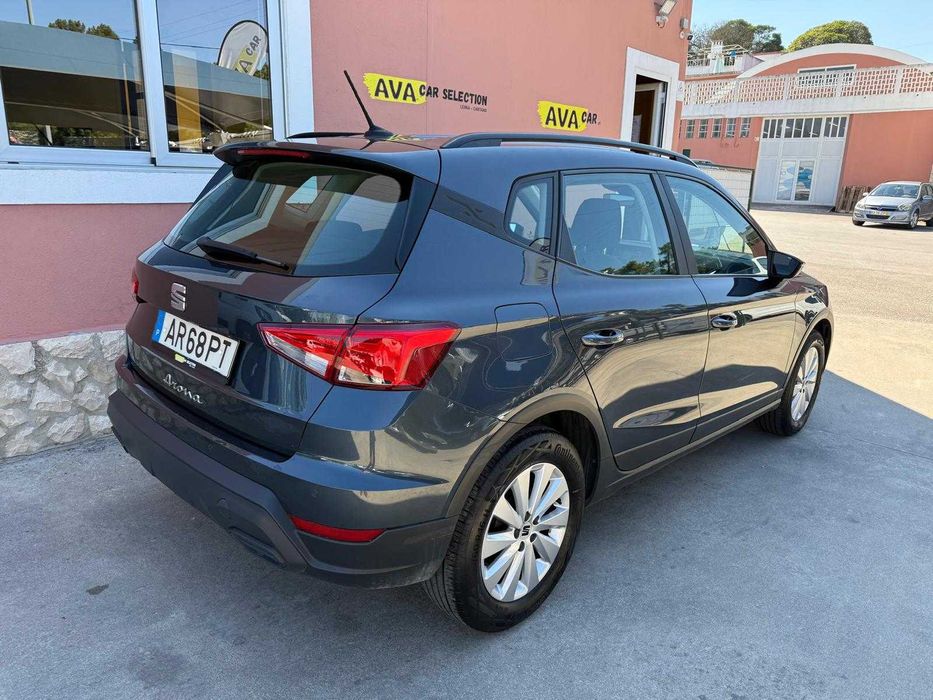 SEAT Arona 1.0 TSI Style 2022 12.990€