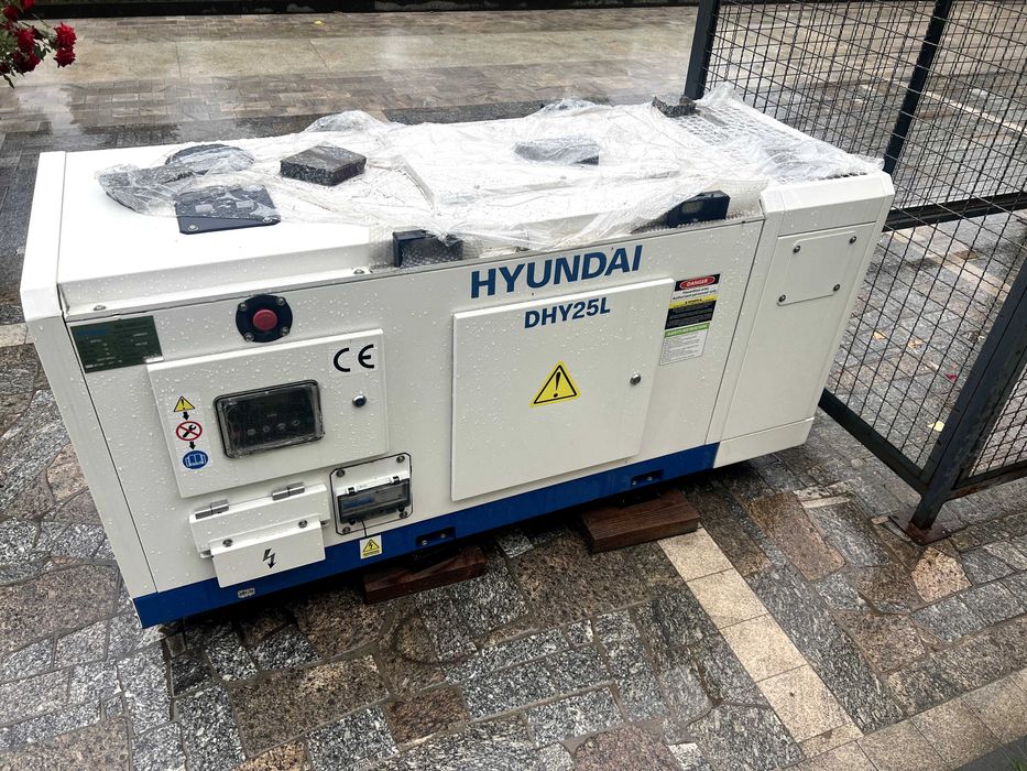 Дизельний генератор Hyundai DHY25L + ATS 20 кВт