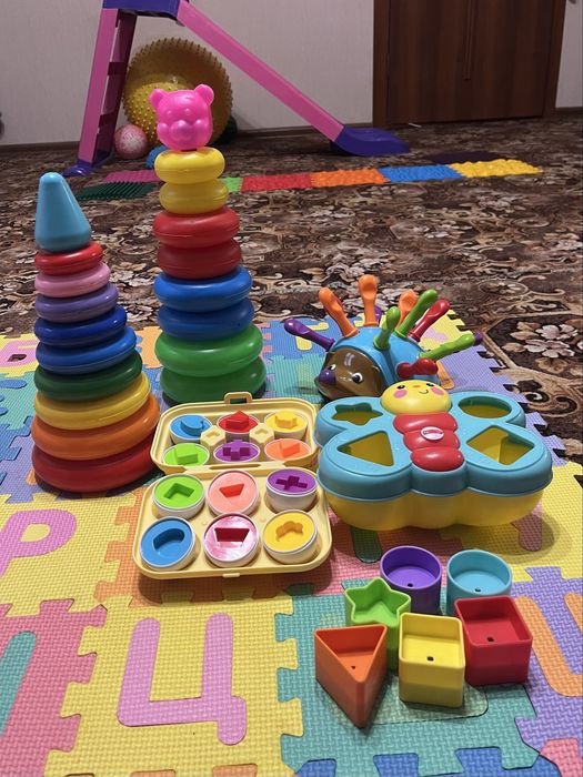 Набір розвиваючих іграшок