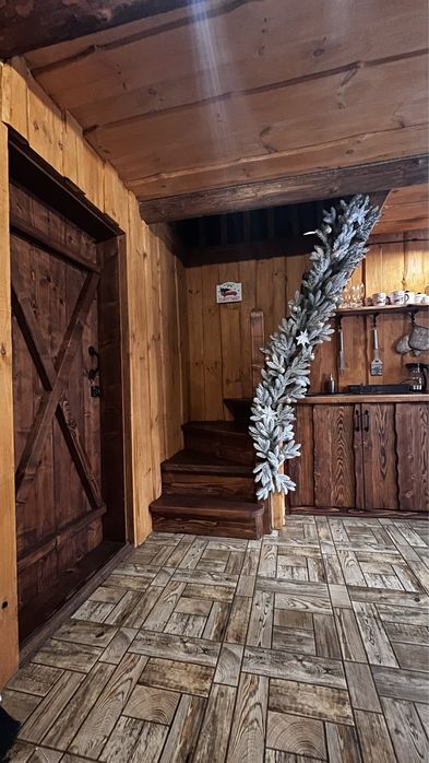 Будинок відпочинку “WOOD HOUSE” з басейном, чаном та баньою!