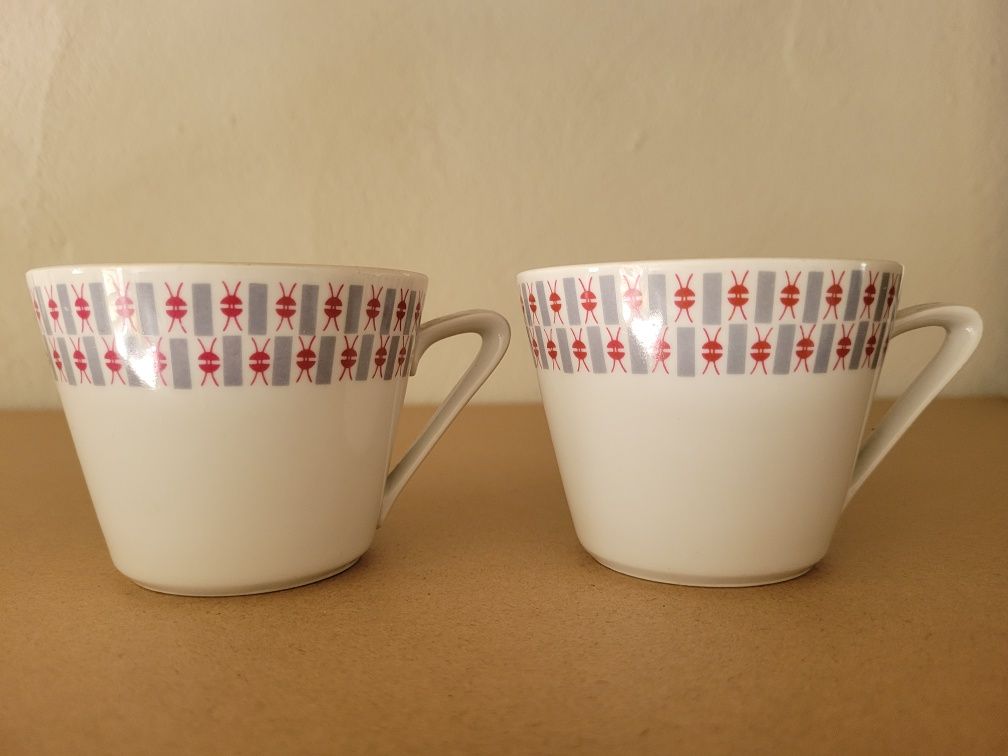 Dwie porcelanowe filiżanki niemieckie