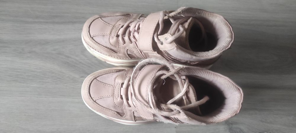 Super buty na platformie r.37-37.5.5