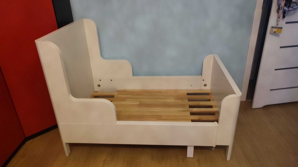 Sprzedam łóżko dziecięce IKEA Busunge