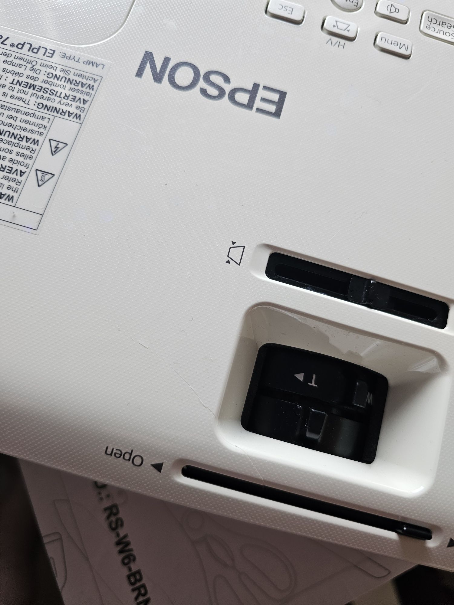 Epson eb-w28 Проектор