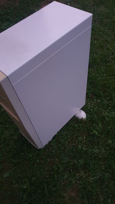 Obudowa Big Tower Retro nóżki obracane 240stopni.