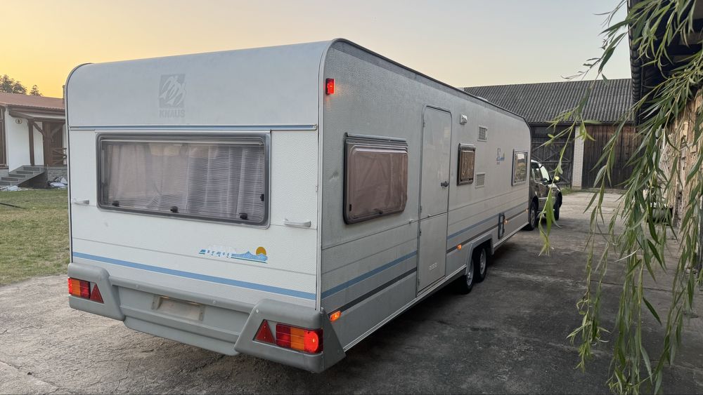 Przyczepa kempingowa knaus 720 ukf