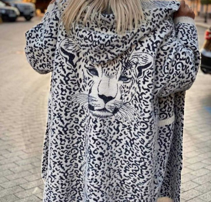 Альпака пальто з принтом тигр р. 48-50