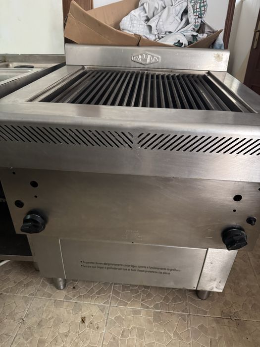 Vendo material de restaurante está tudo, em Alfarim