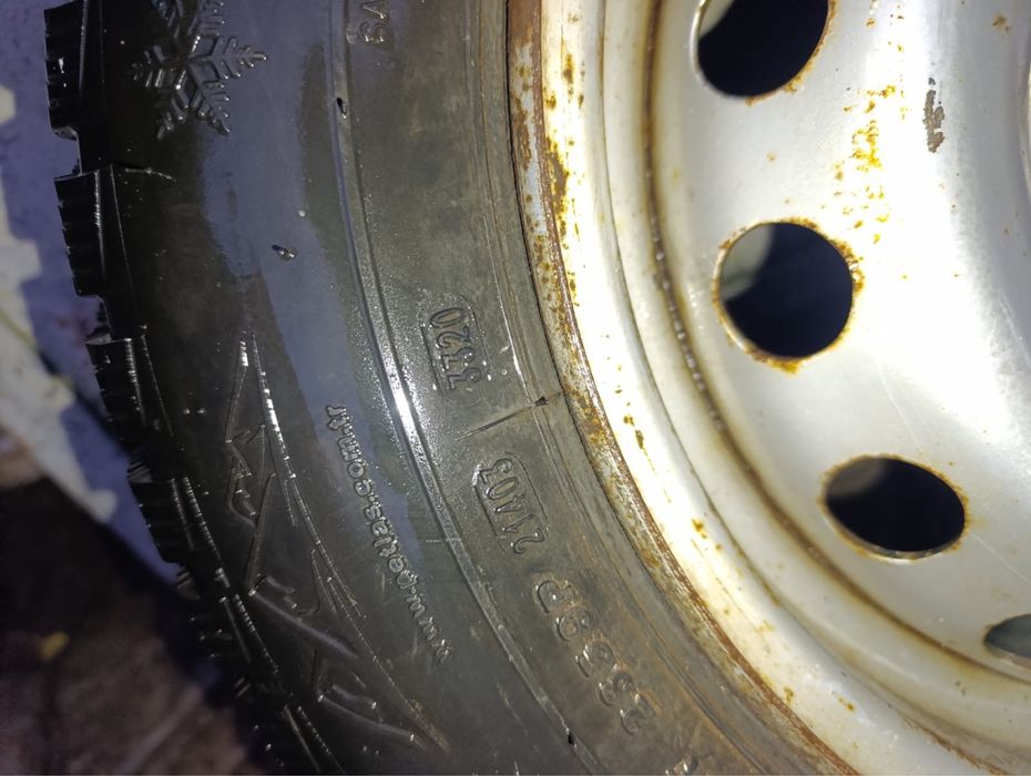 Продам запасне колесо