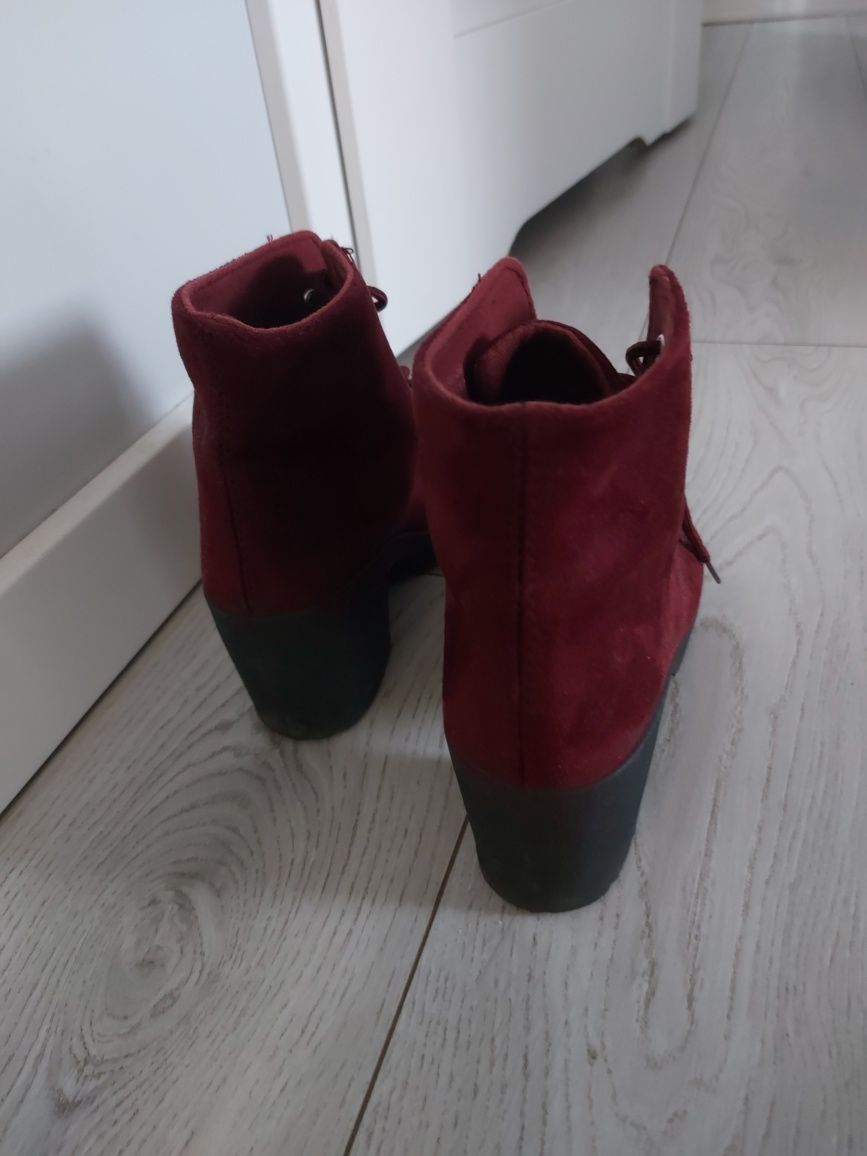 Botki bordowe rozmiar 39