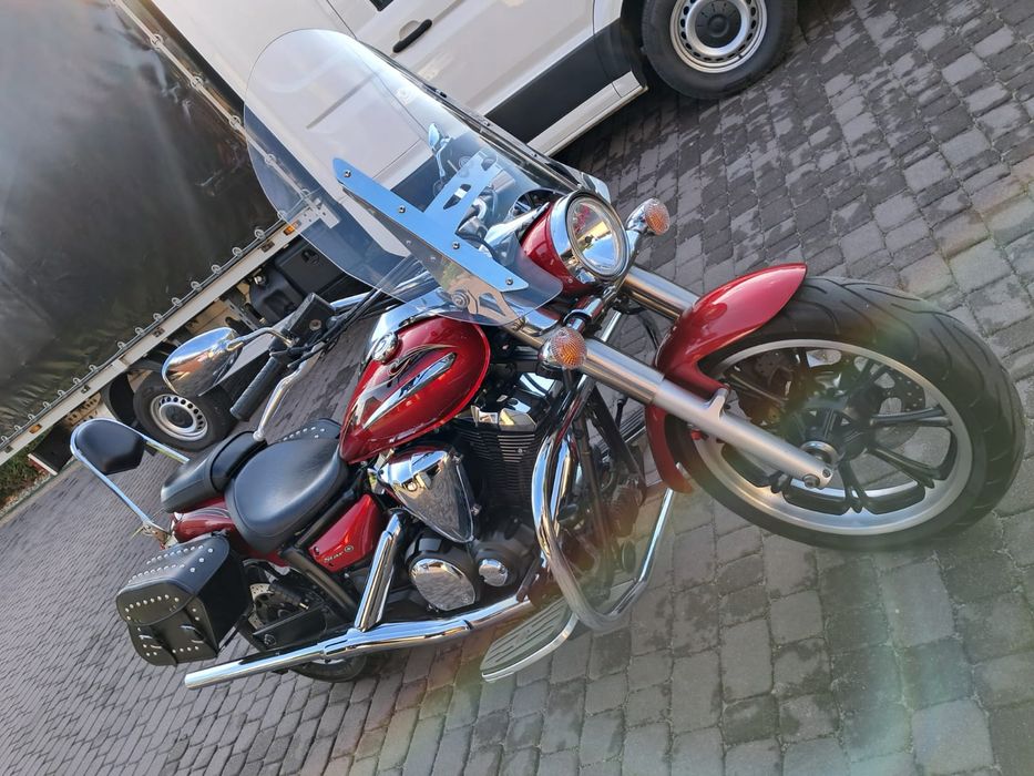Motocykl Yamaha xvs 950