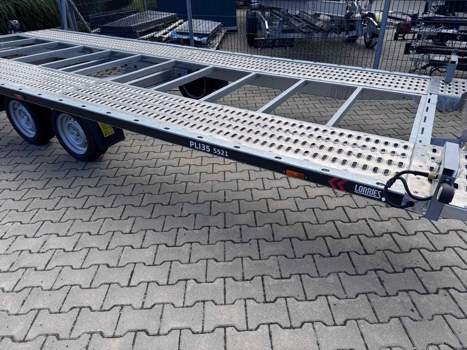 Laweta Lorries  PLI35-5521 Zintegrowany najazd, Dostępna od ręki