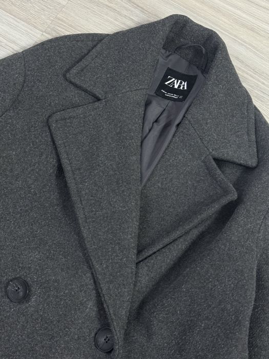 Пальто графітового кольору zara с-м