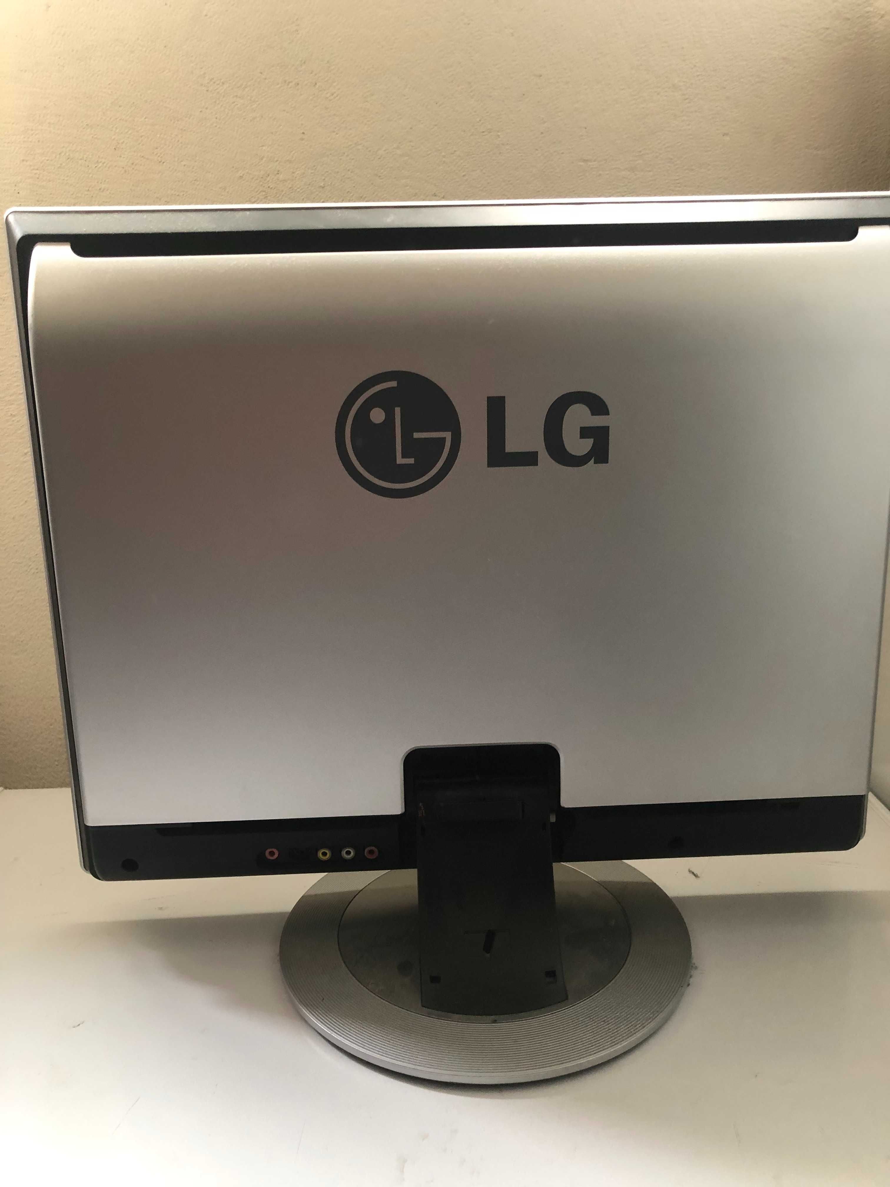 monitor LG em bom estado