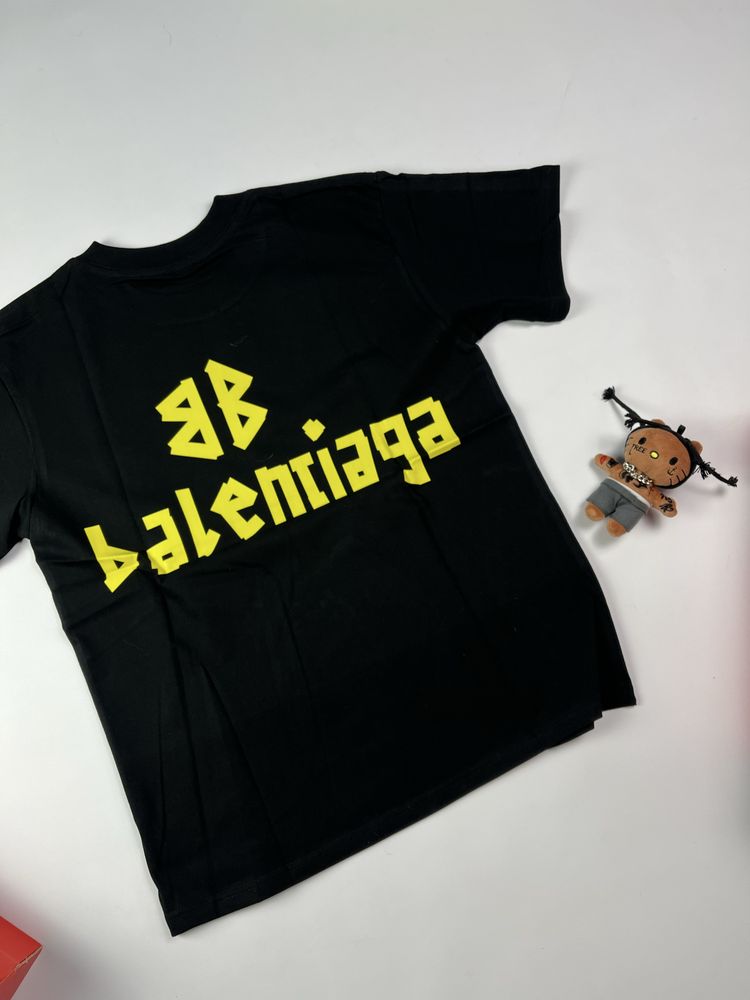 Ліквідаці‼️ Футболка Balenciaga