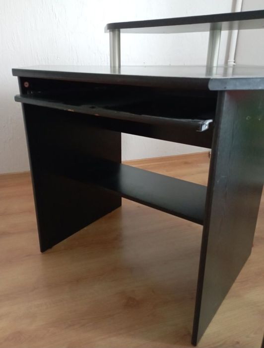 Biurko narożne czarne