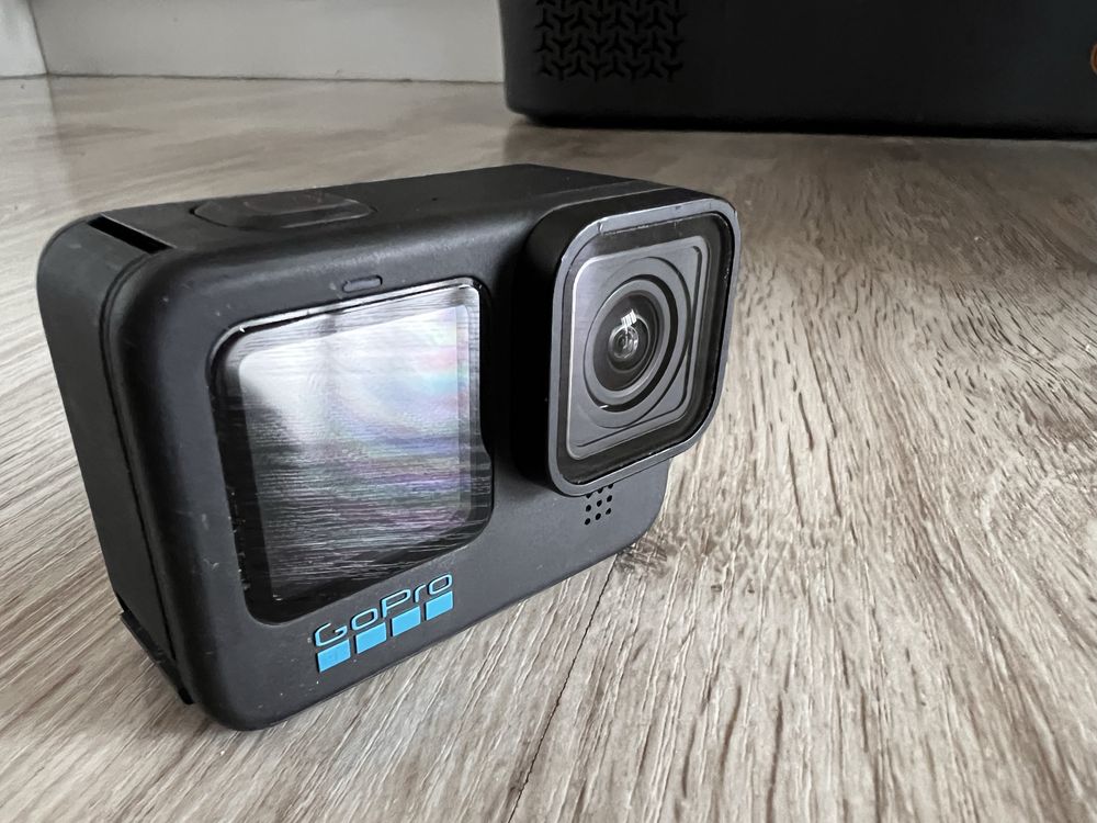 GoPro 11 + 3 baterie + Media Mod + Filtry ND