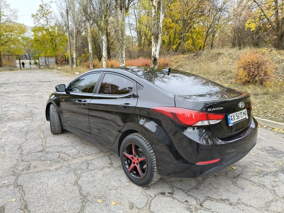 Hyundai elantra 1.8 газ/бенз автомат