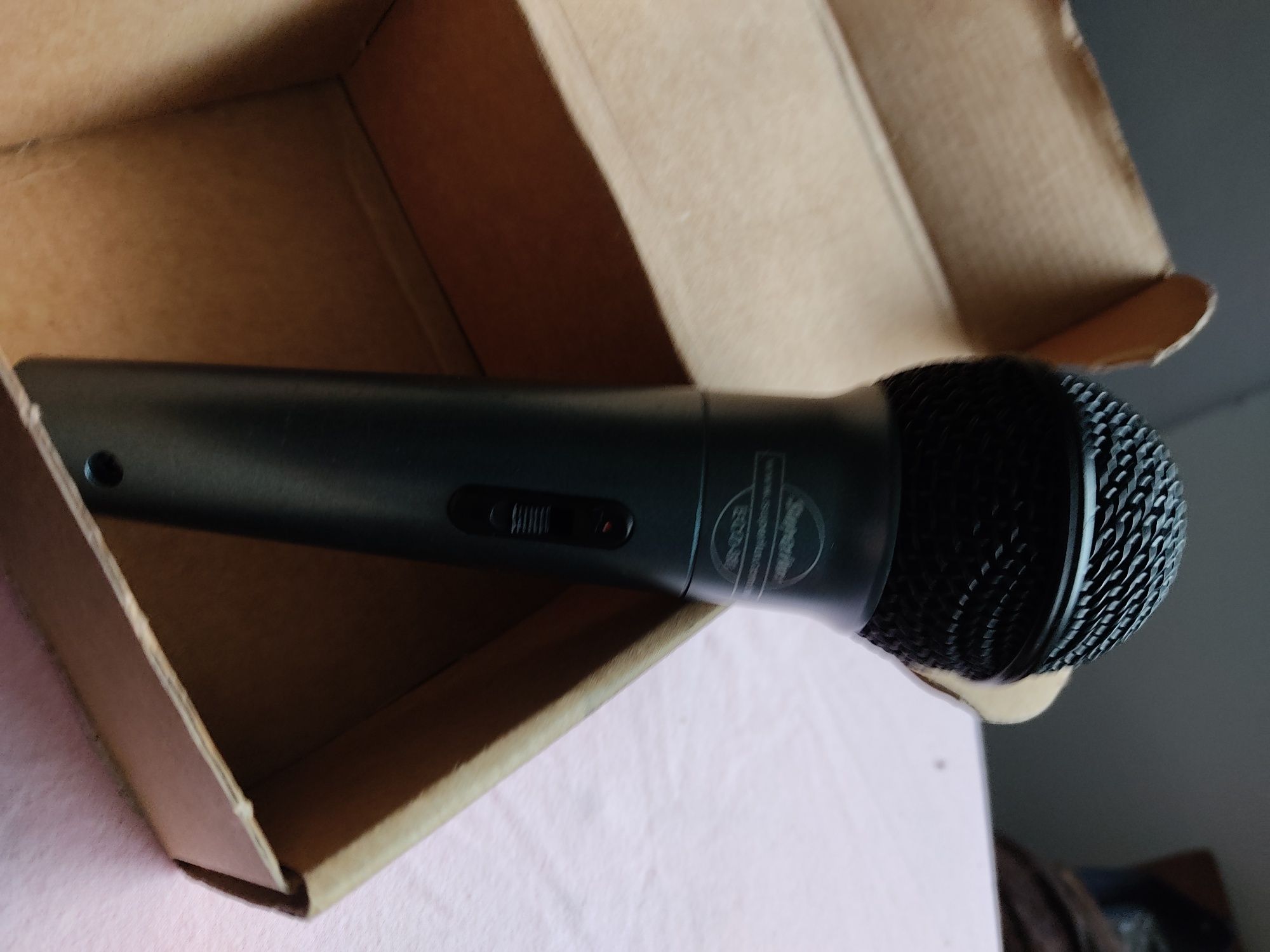 Microfone profissional 20€