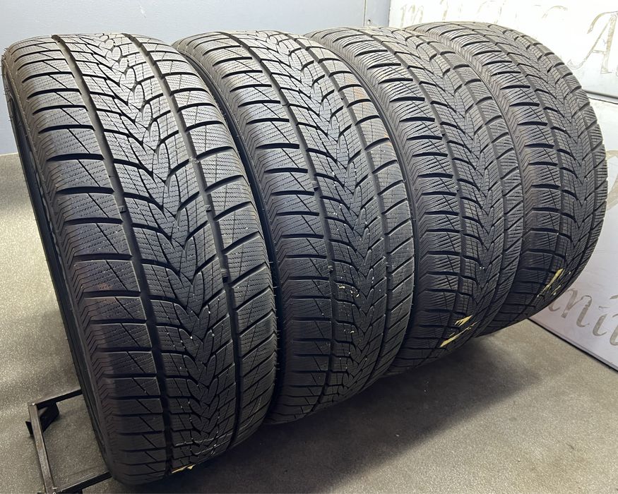 Шини 2022р зима 235 45 R20 Imperial SnowDragon UHP зимові