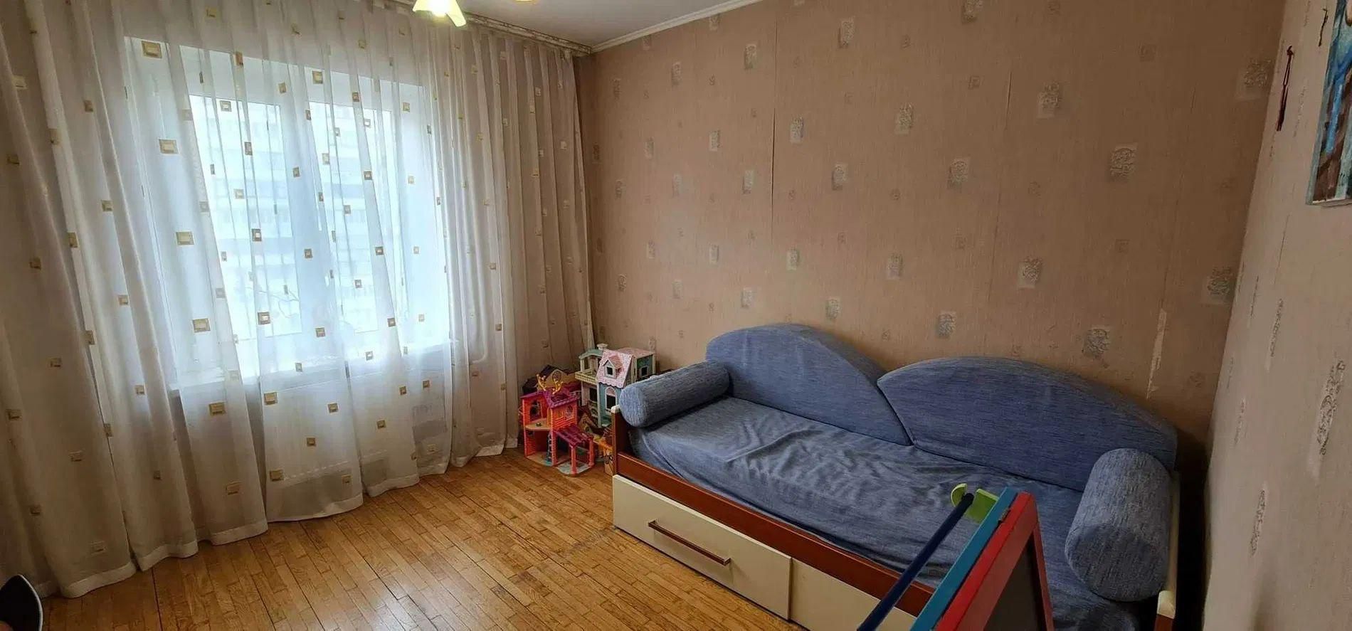 Продаж 3кімн. квартири на Позняках. Григоренко. Метро Позняки AK