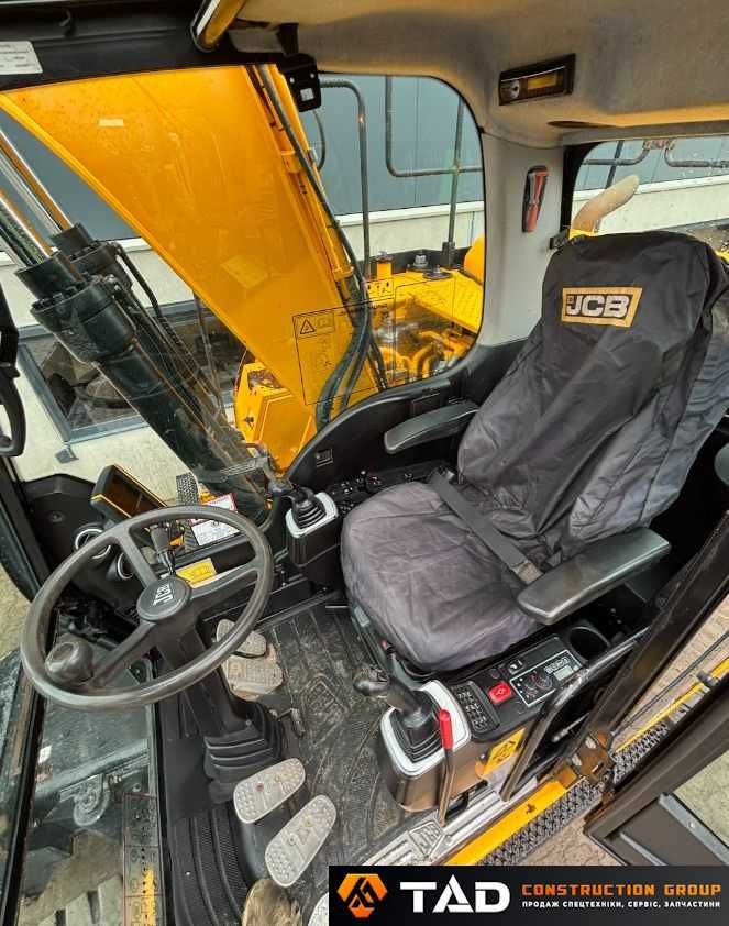 Колісний екскаватор JCB JS145W
