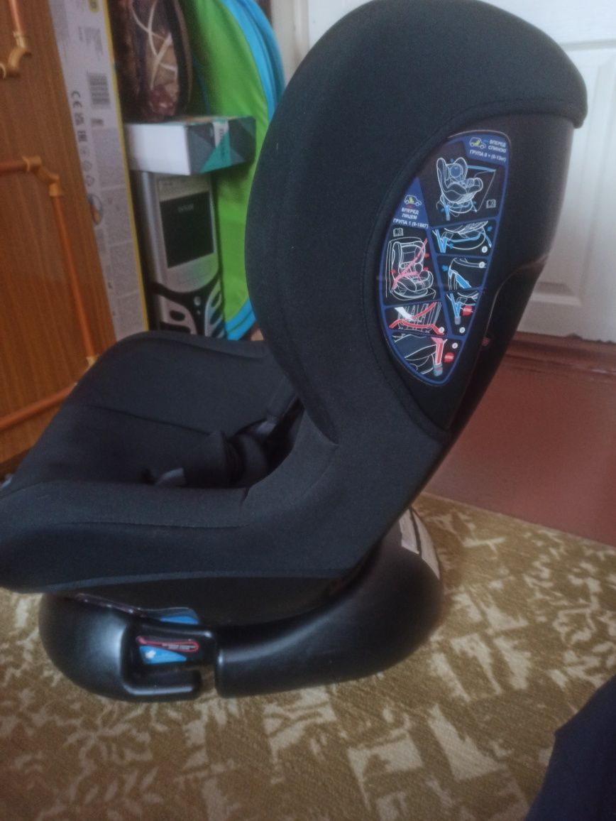 Автокрісло Comsafe
