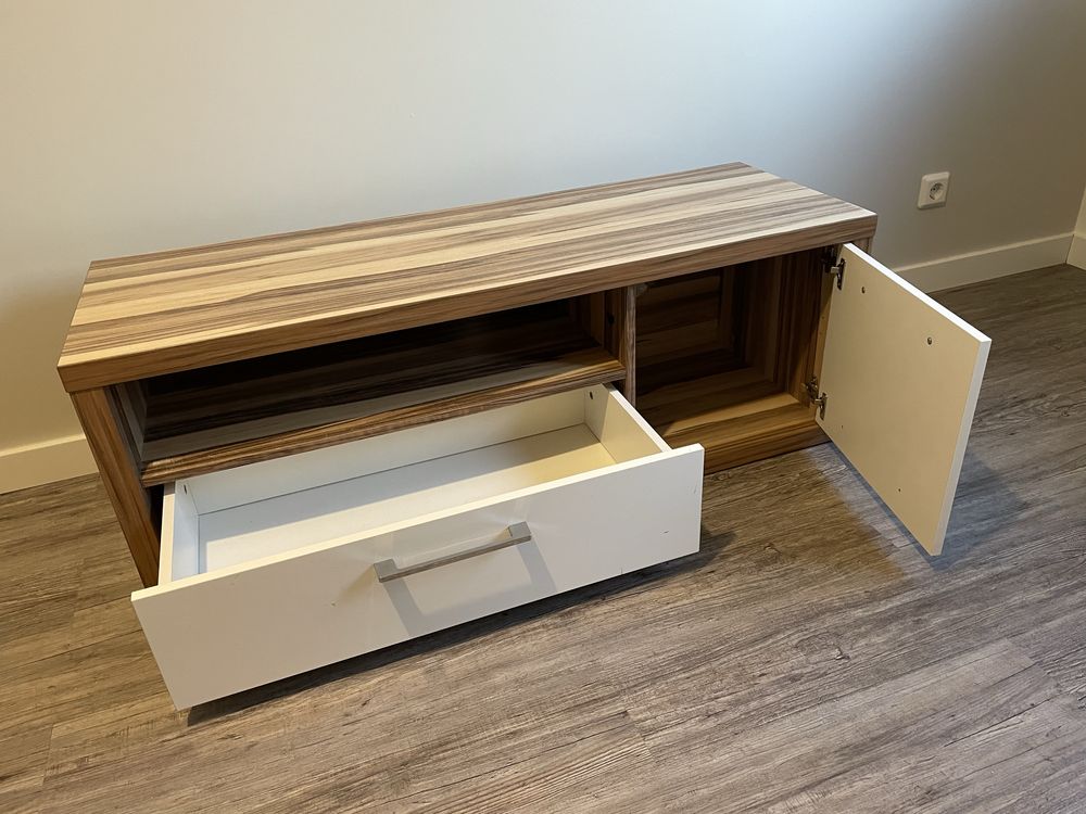 Szafka RTV 125x44