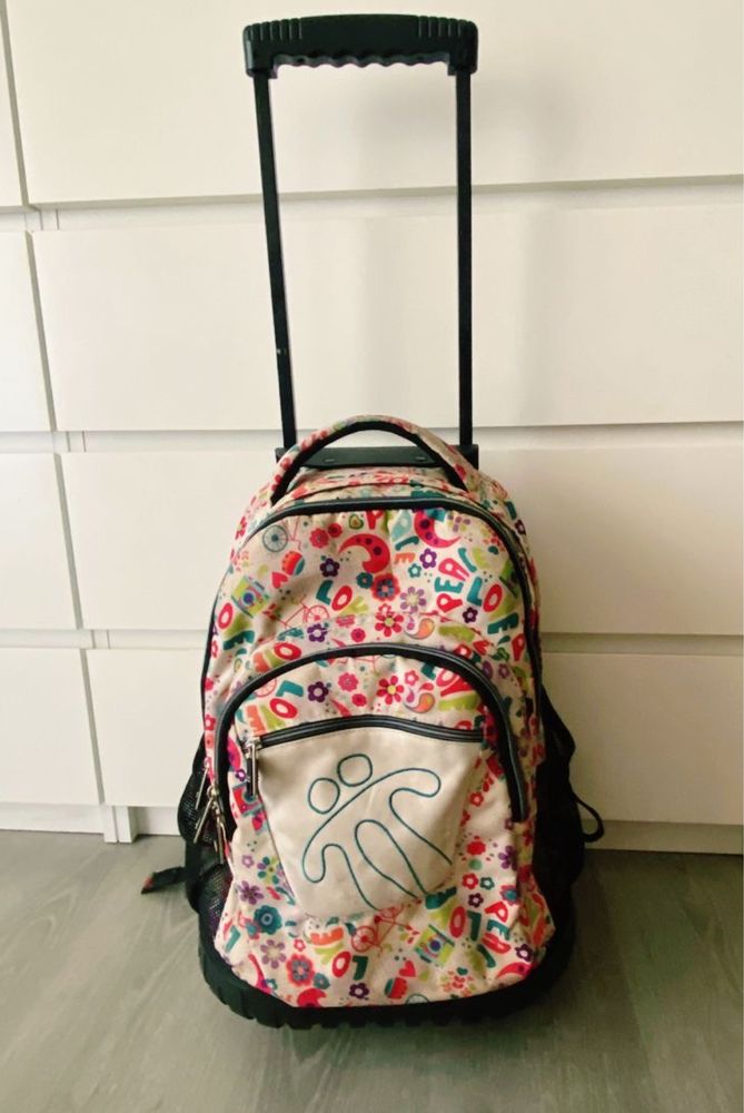 Mochila com Trolley Totto