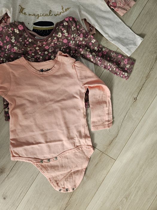 Paka koszulek dla dziewczynki rozmiar 80