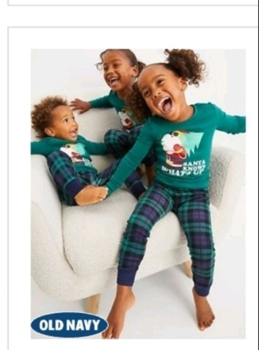 Пижамы Old Navy в новом состоянии, 1,5-3,5 года