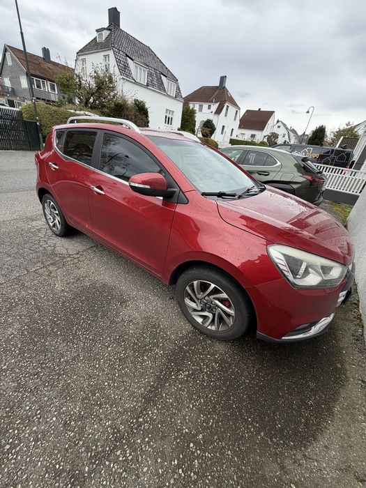 Продам Jac S2 2017