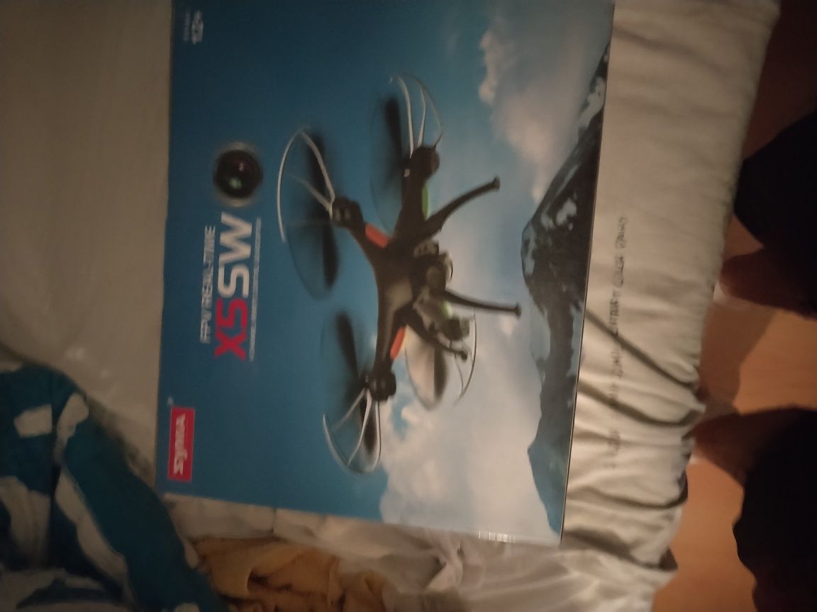 Drone syma x5sw com câmara