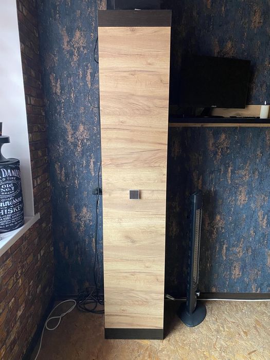 Продам шкаф-пенал