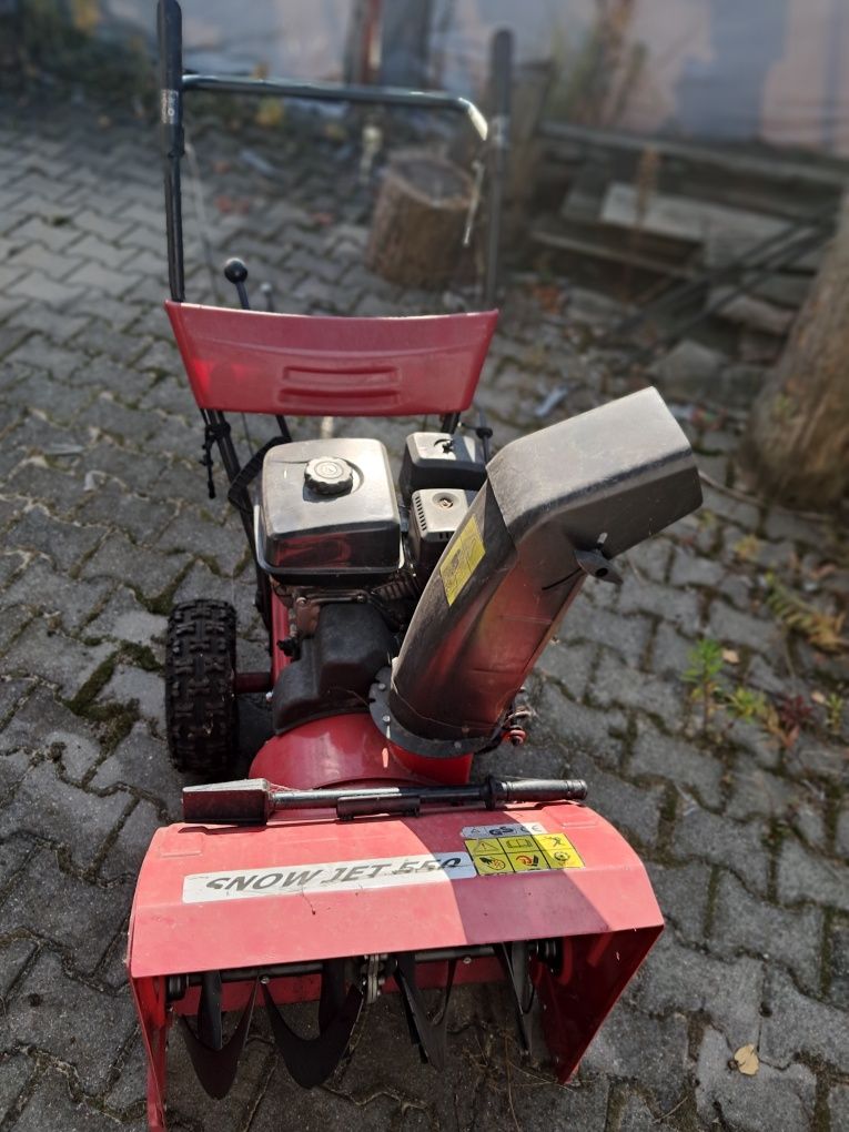 Sprzedam odśnieżarkę spalinową 5.5 km Snow Jet  Leoncin