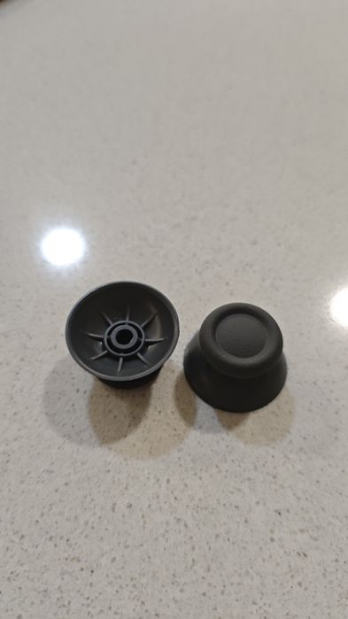 Thumbstick  analógicos para comandos