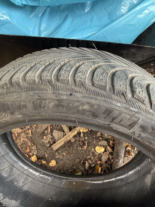 Komplet opon zimowych 225/45/17