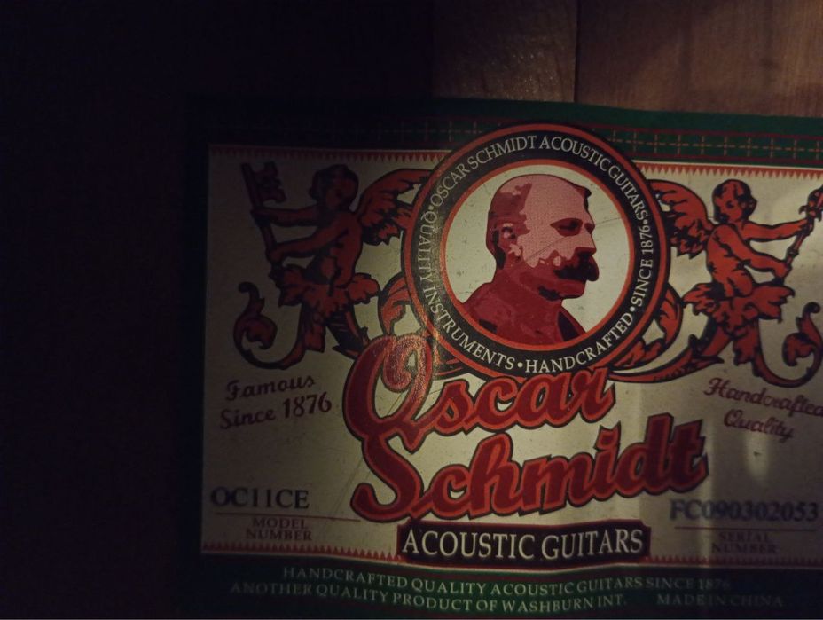 Классическая гитара Washburn