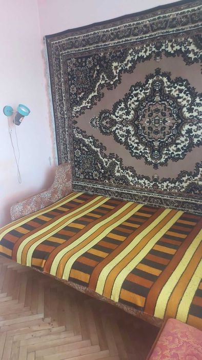 Оренда ізольованої кімнати в 3-ох кімн.квартирі, бічна вул. Грінченка,