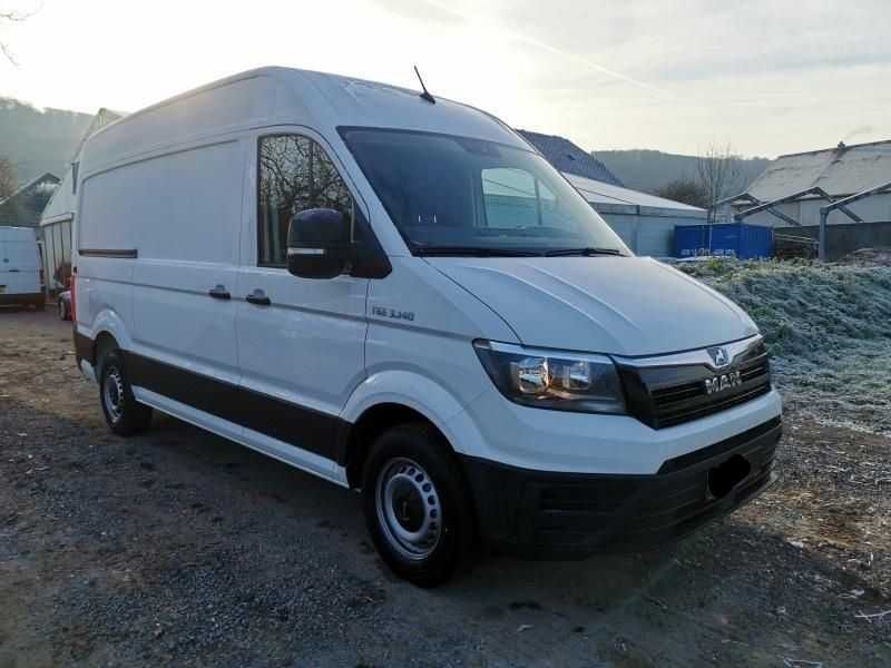 Бампер передній Man TGE запчастини, разборка Ман ТГЕ шрот