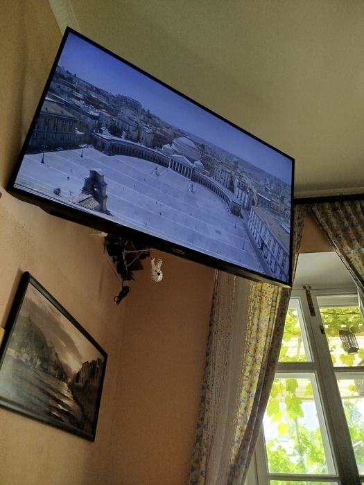 Телевизор  бу 49. Philips