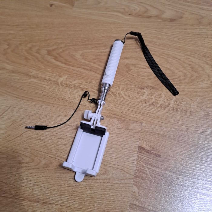 Uchwyt teleskopowy do telefonu / selfie