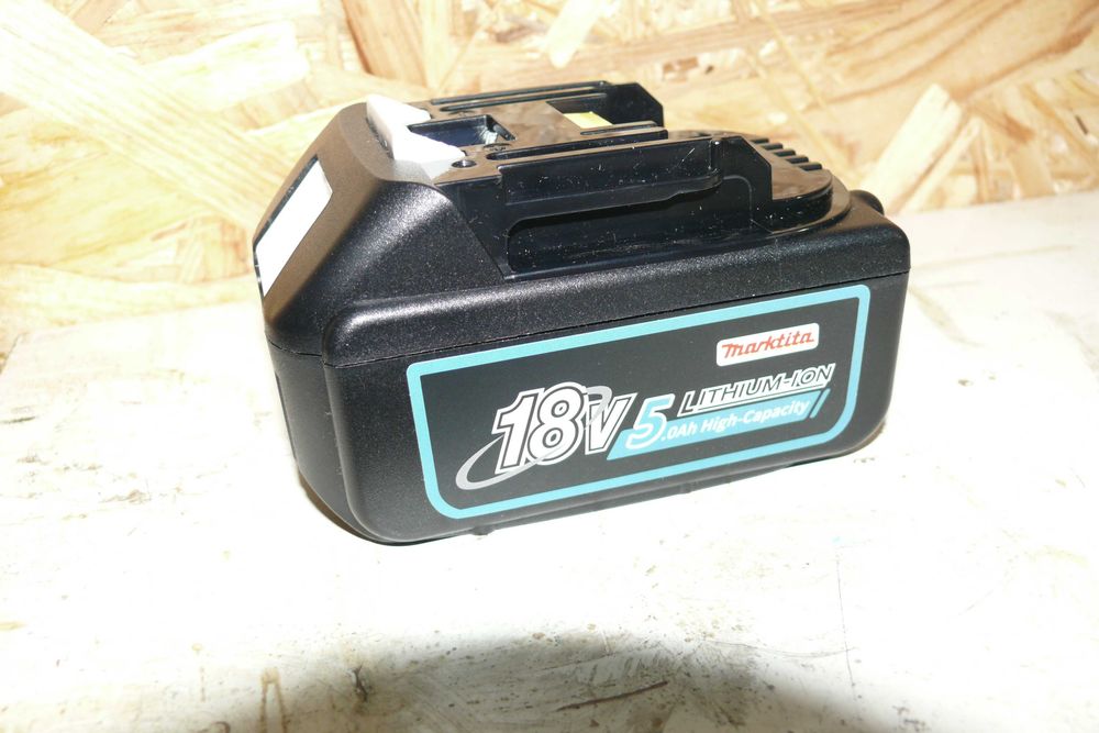 Bateria de íon de lítio compativel com a marca Makita