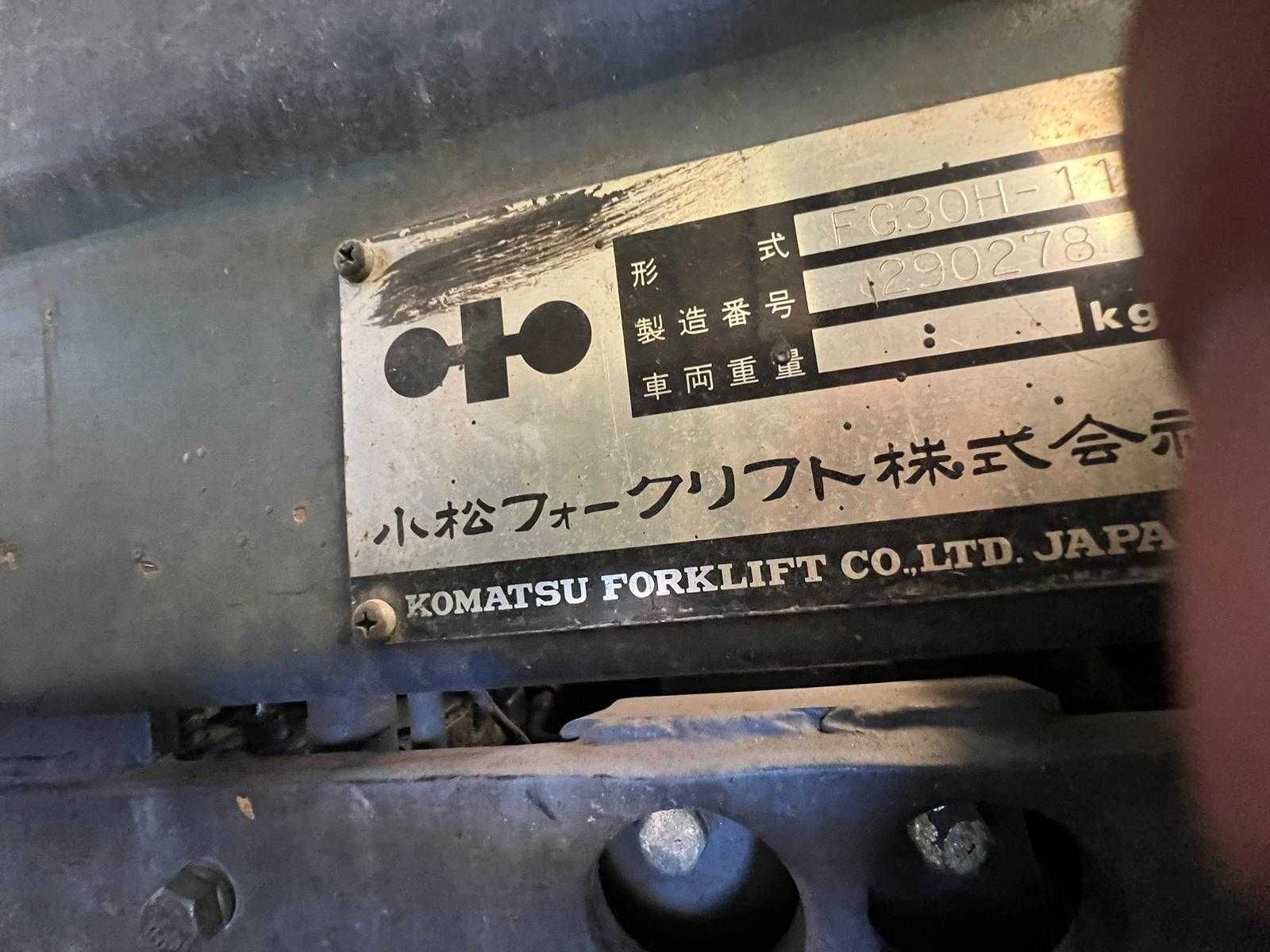 Empilhador KOMATSU 3000 KG