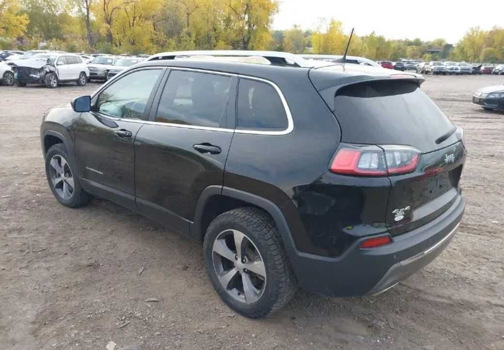 Бампер Jeep Cherokee V KL 5 Джип Чірокі розборка разборка шрот