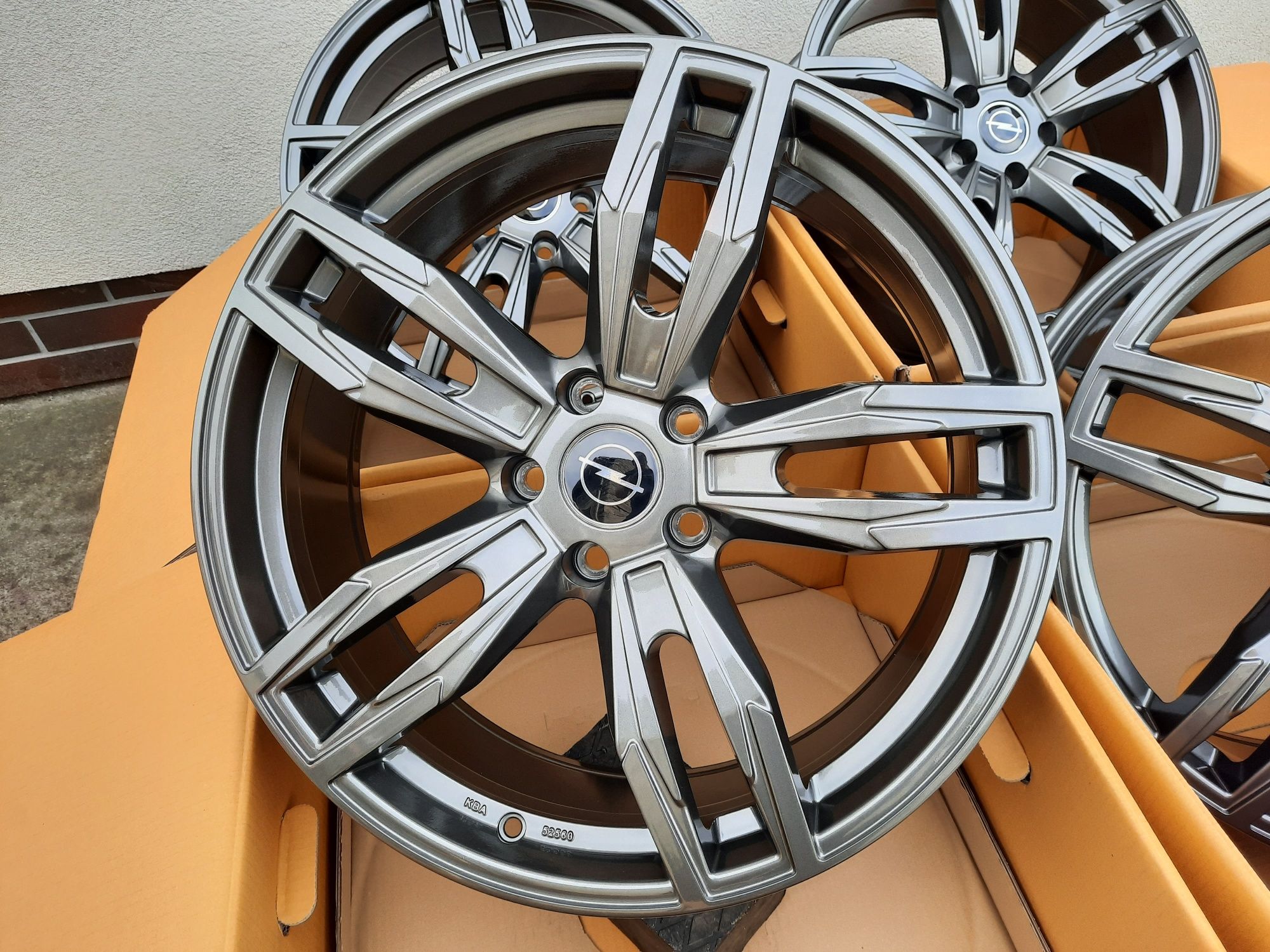 Alufelgi 20 Nowe! Opel Insignia 5x120 8Jx20H2 ET35 OKAZJA!
