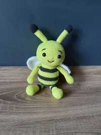 Pszczółka na szydełku zabawki