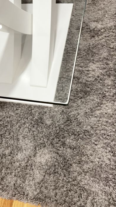 Mesa de jantar de vidro