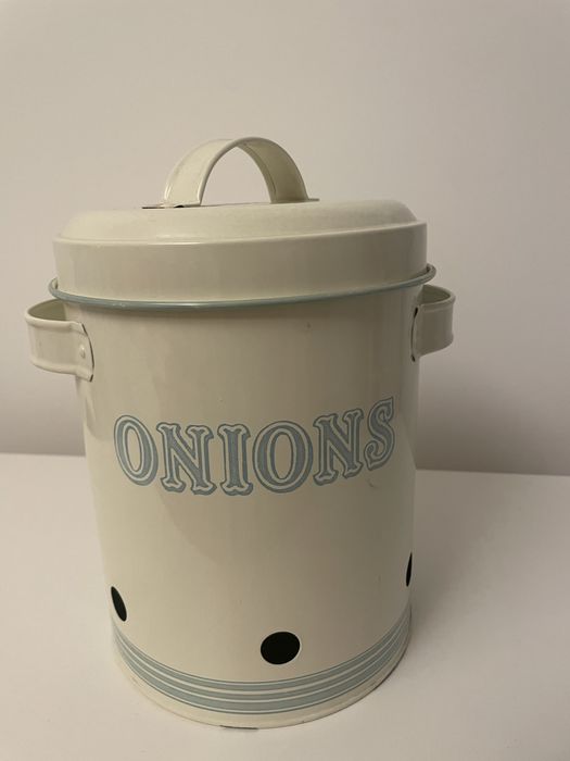 Duży metalowy pojemnik na cebulę Vintage Jamie Oliver