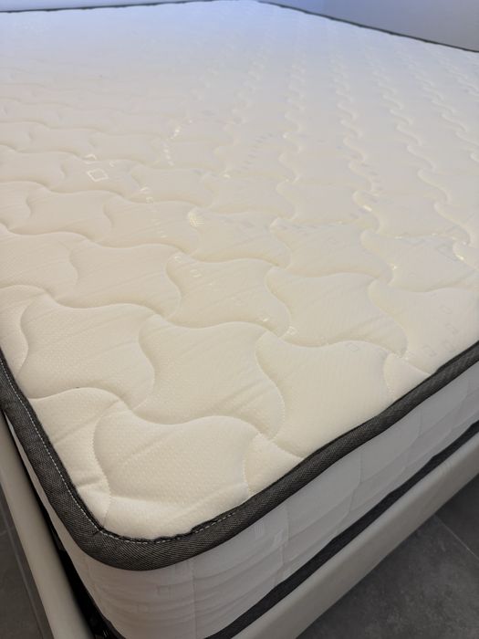 Colchão DORMUS Senso (200x160 cm - Espuma) - 1 semana de uso